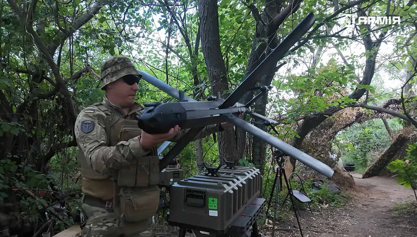 ウクライナ第59旅団が運用するHX-2攻撃ドローン
