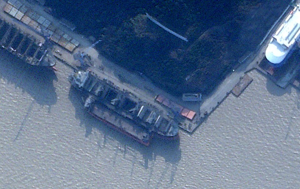北朝鮮製武器の輸送に関与したとされるロシア船と港湾