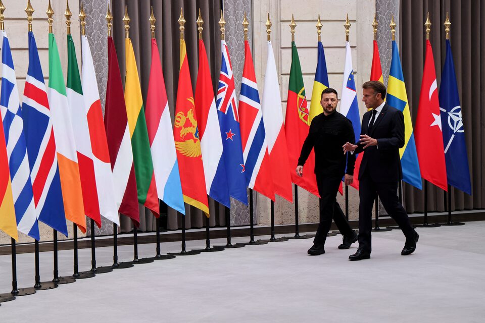 2025年9月4日、パリの有志国会合に出席したゼレンスキー大統領とマクロン大統領